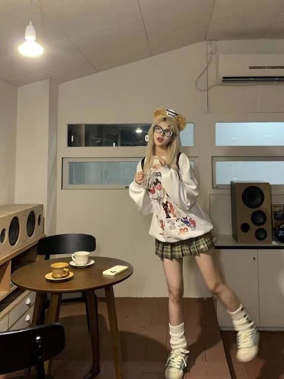 Slatka majica s printom crtanih filmova